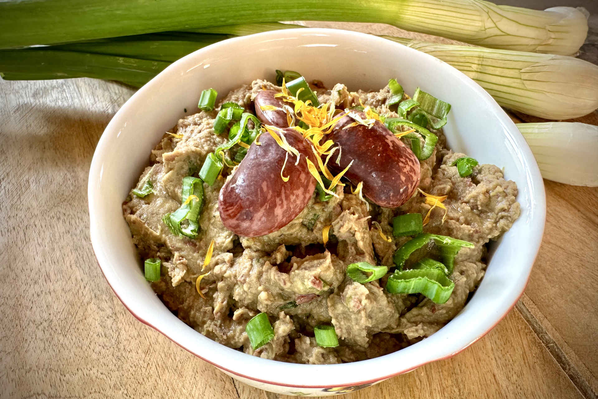 Styrian Bean Hummus – image 1