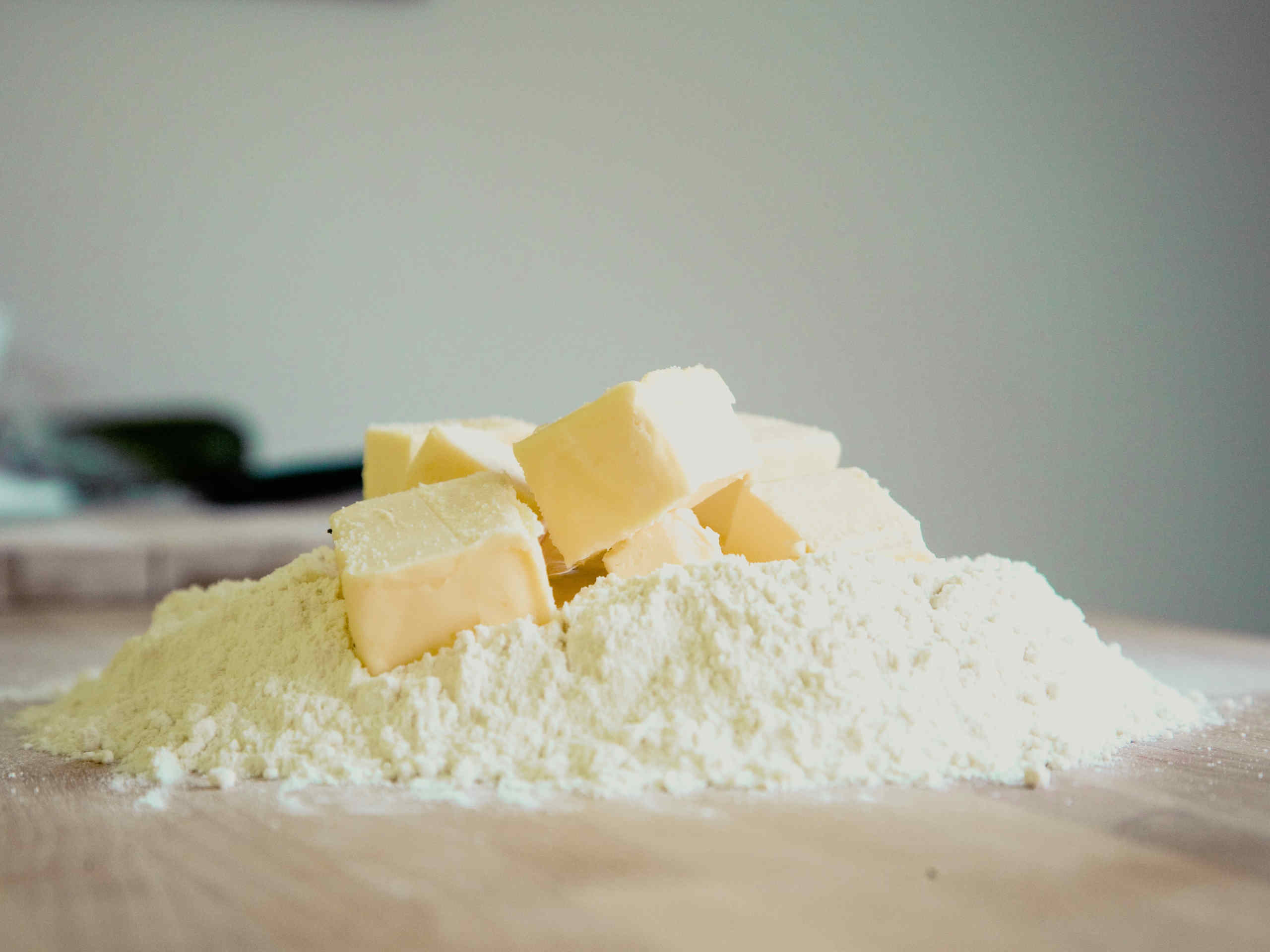 Gluten-free flour mix