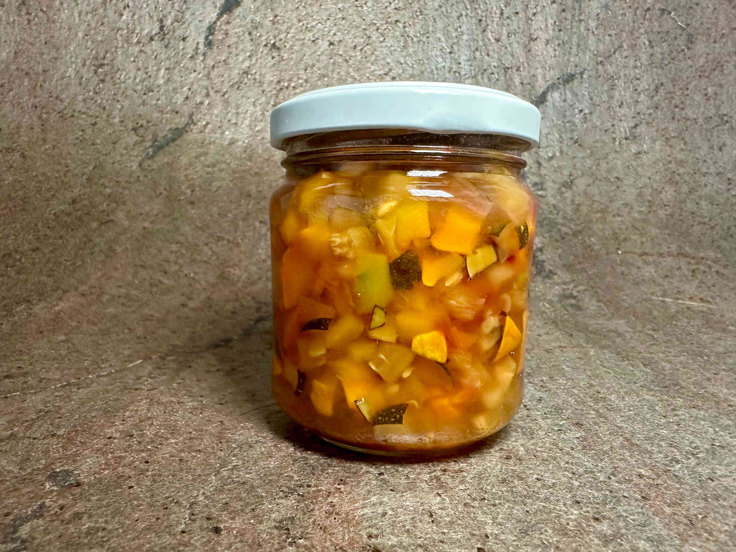 Zucchini chutney with curry