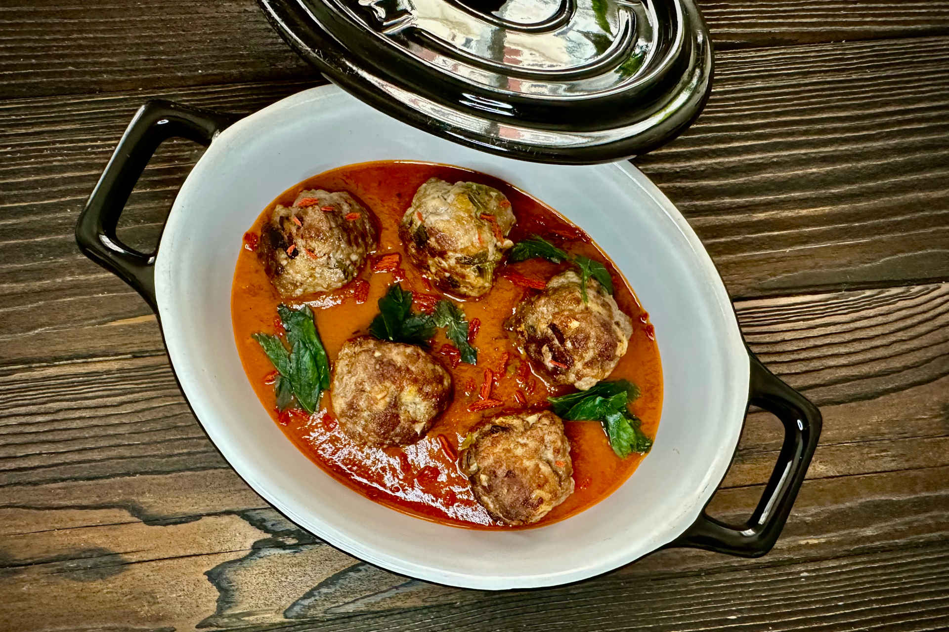 Albondigas con Salsa