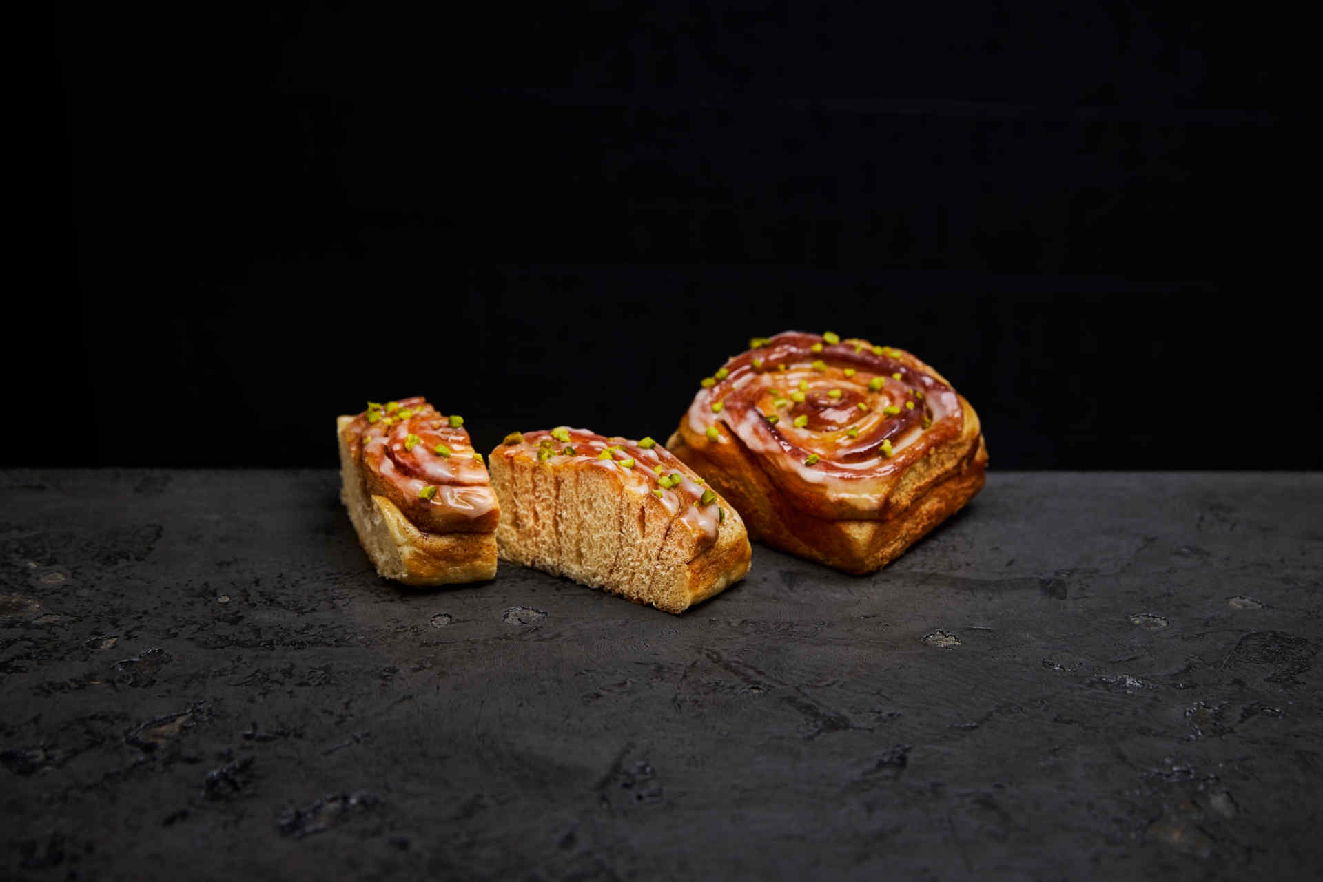Rolls with melt-in-the-mouth frosting: Danish Cinnamon Rolls – image 1