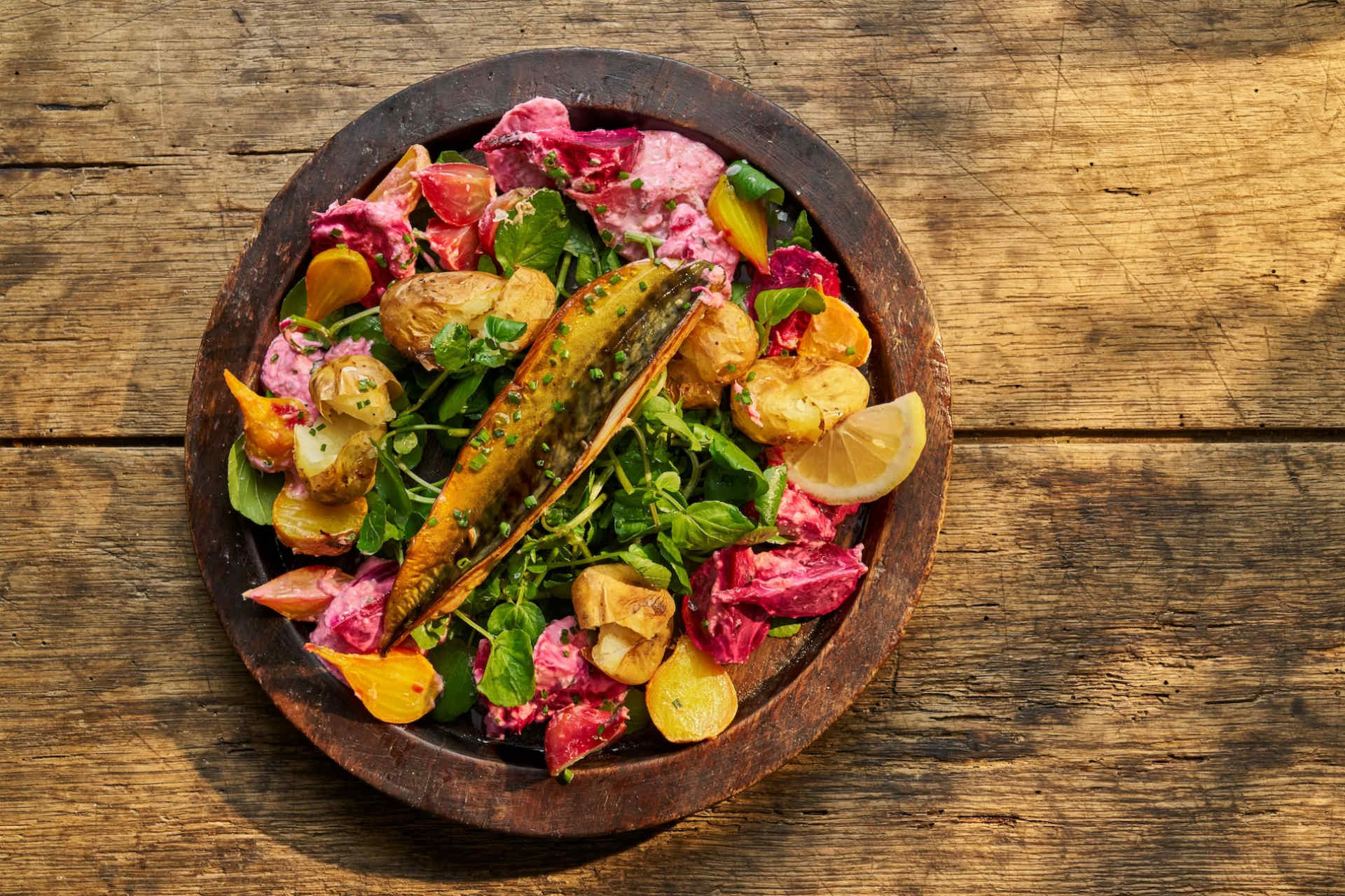 Heiß geräucherte Makrele von Jamie Oliver mit Meerrettich-Dressing